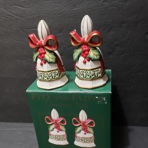 NEW! Vintage 2004 Set of 2 FITZ AND FLOYD Christmas Bells Salt & Pepper Shakers